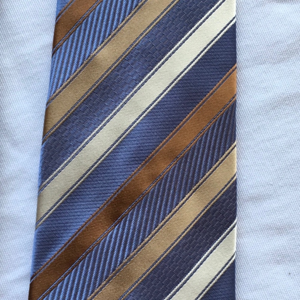 3 Ermenegildo Zegna Striped Ties - Picture 4 of 7